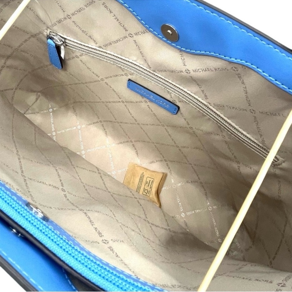 Michael Kors Bag Large Sheila Mf Tote Bag South Pacific Blue - Picture 9 of 13